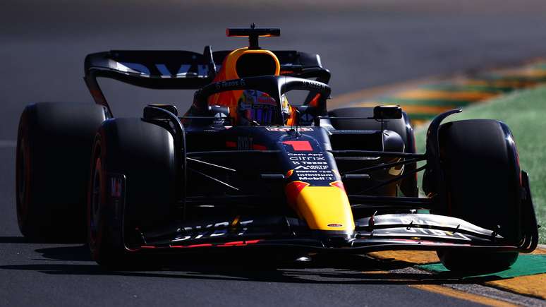 Max Verstappen no primeiro treino livre para o GP da Austrália